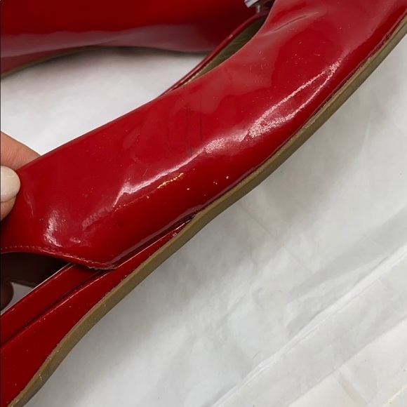 Stuart Weitzman Sz 6.5 Red Patent Leather Flats - Picture 9 of 12